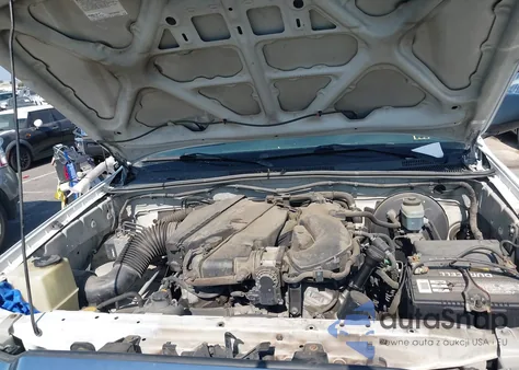 2005 Toyota Tacoma Prerunner V6 из США, поврежденный, VIN 5TEKU72N85Z129819